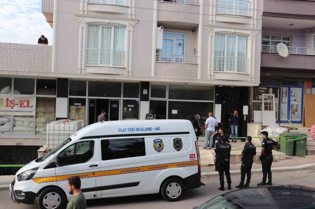 Tekstil atölyesinde cinayet işlemişti: "Bana ikinci el makine sattı, onun yüzünden battık. Dosta düşmana rezil olduk"