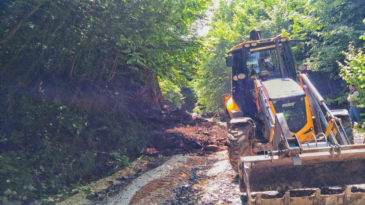 Kütahya OBM’den selden etkilenen bölgelere personel ve alet ekipman desteği