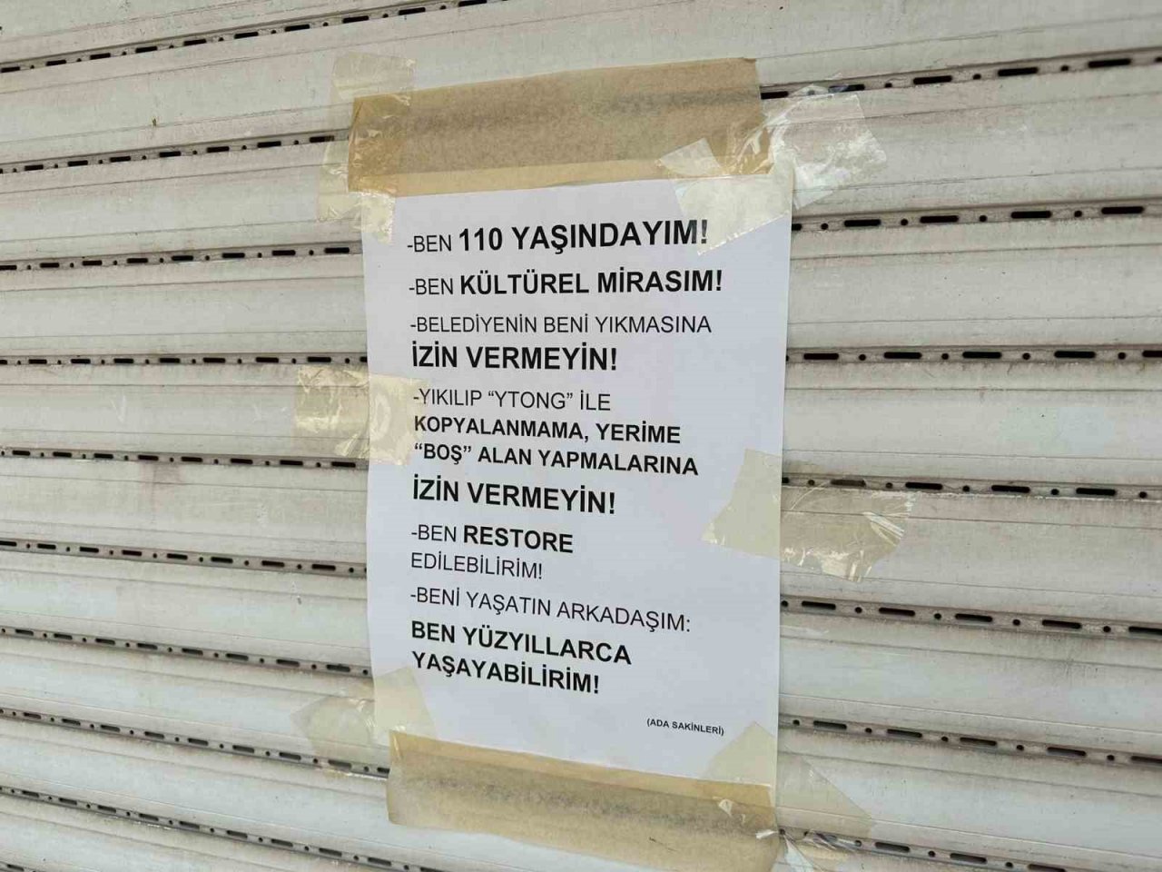 Özcan, "Büyükşehir yanlış yapıyor"