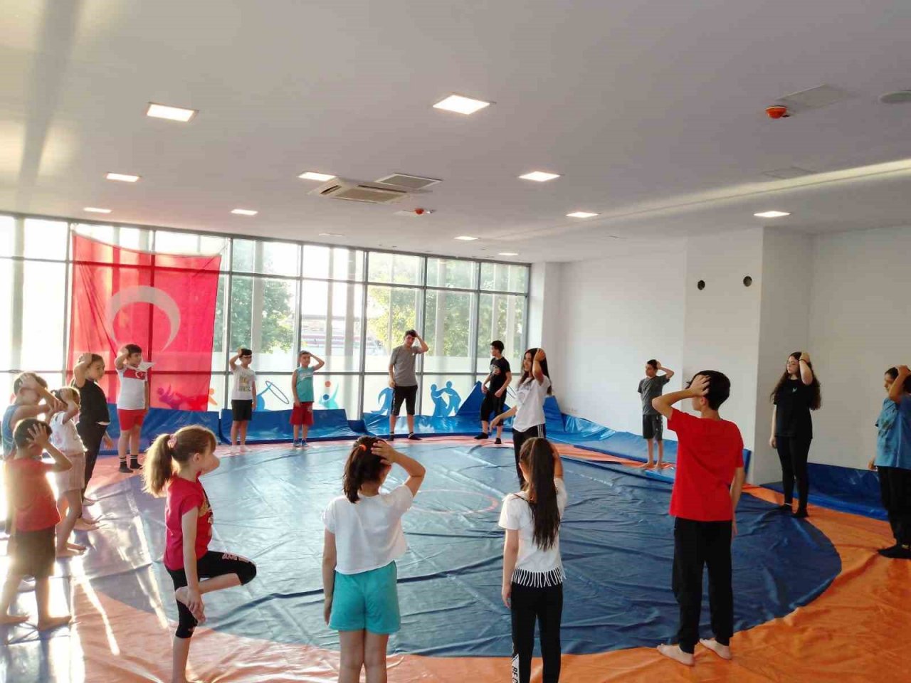 Sarıgöl’de Muay Thai kursu açıldı