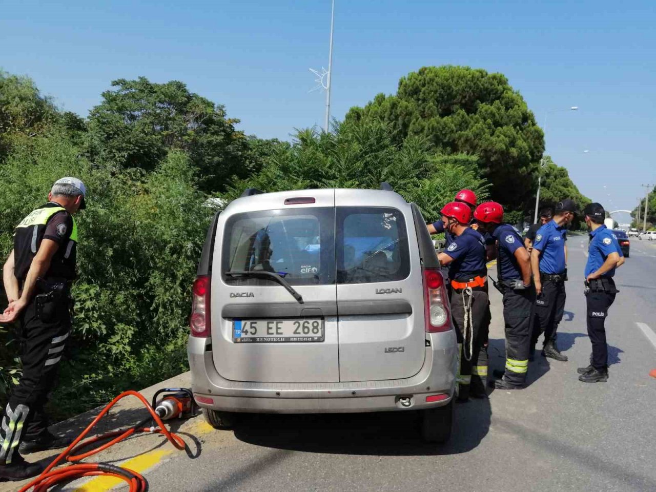 Kazada oğlunun öldüğünü öğrenen babanın acısı yürekleri dağladı