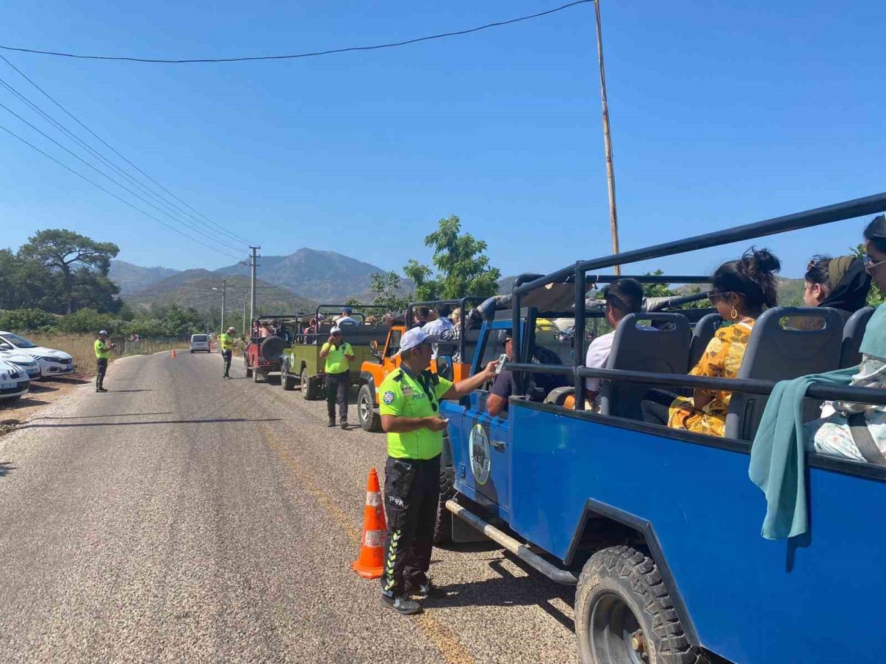 Marmaris’te jeep safarilerine sıkı denetime alındı