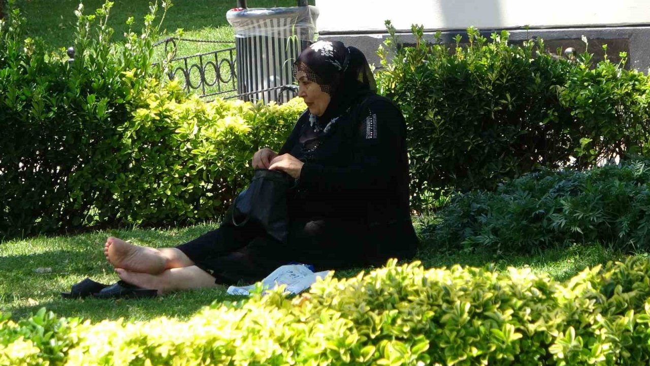 İstanbul’da kavurucu sıcaklar etkili olmaya başladı