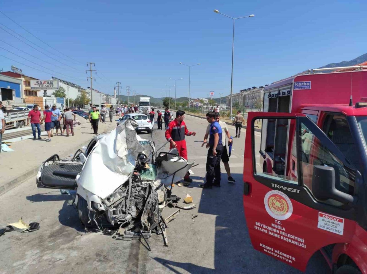 Fethiye’de meydana gelen 4 araçlı kazada ölü sayısı 2’ye yükseldi