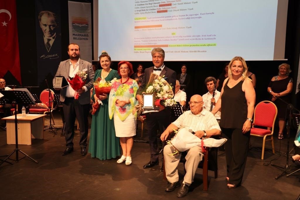 Dilruba müzik topluluğu’ndan Marmaris’te konser