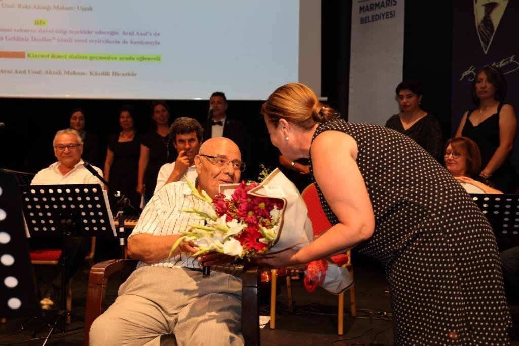 Dilruba müzik topluluğu’ndan Marmaris’te konser