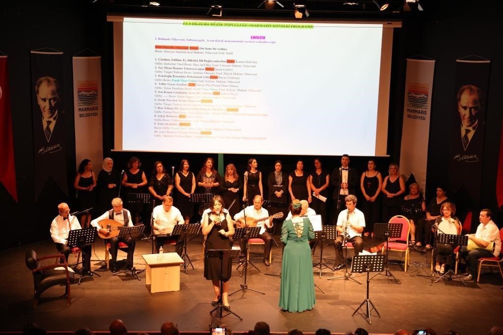 Dilruba müzik topluluğu’ndan Marmaris’te konser