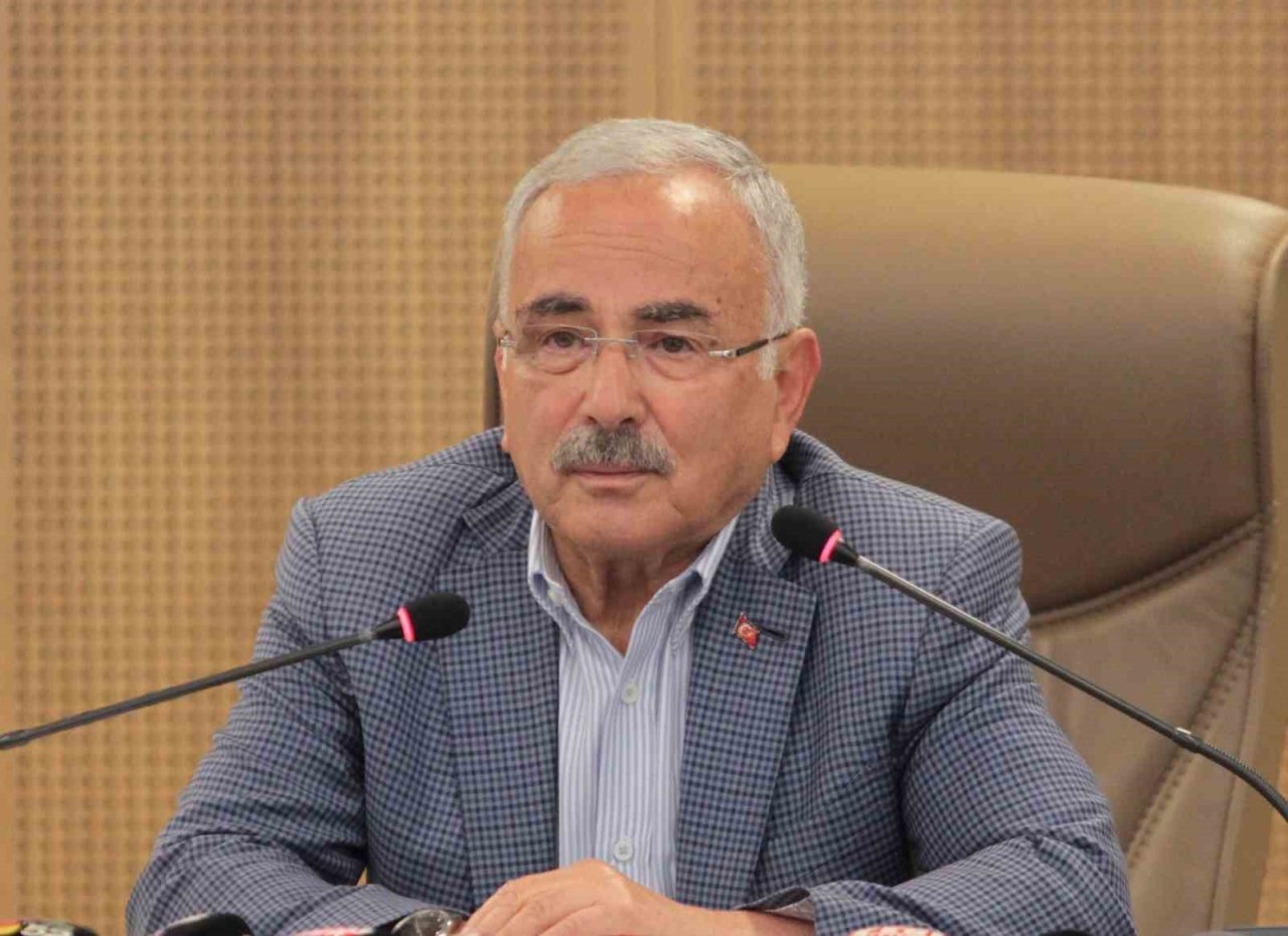 Başkan Güler: "1200 heyelan meydana geldi"