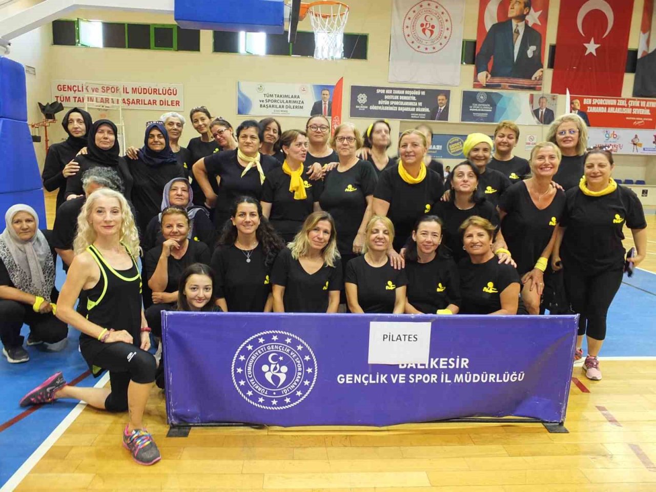 Balıkesir’de çocuklar yaz spor okullarına koştu