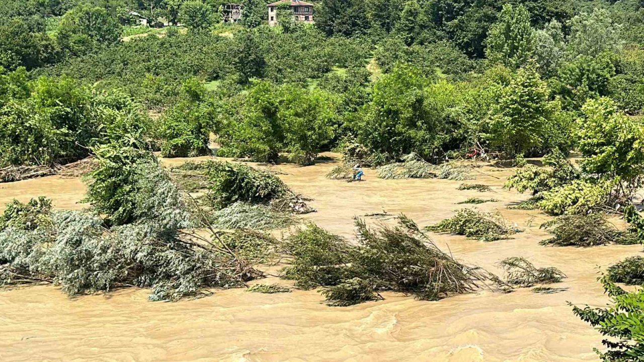Rafting tesisleri sulara gömüldü