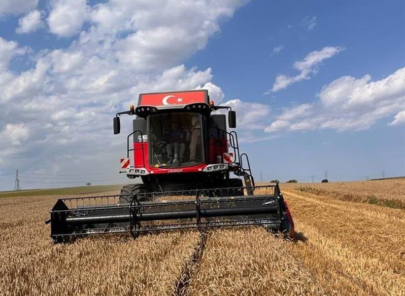 Tekirdağ’da buğday hasadı devam ediyor