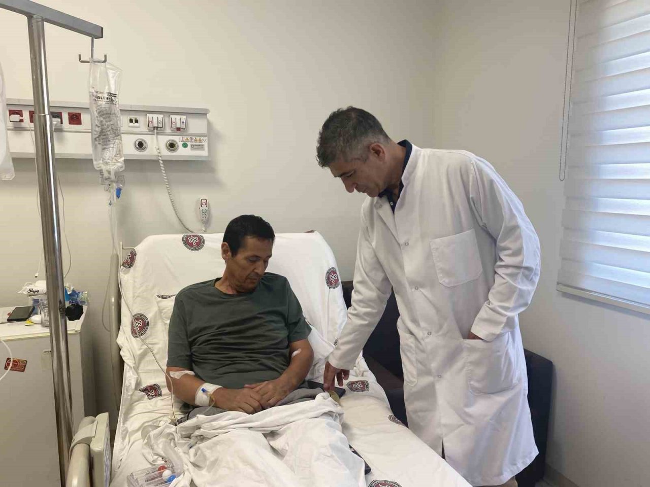 Pankreasında ve karaciğerinin tamamında tümör olan hasta İstanbul’da şifa buldu