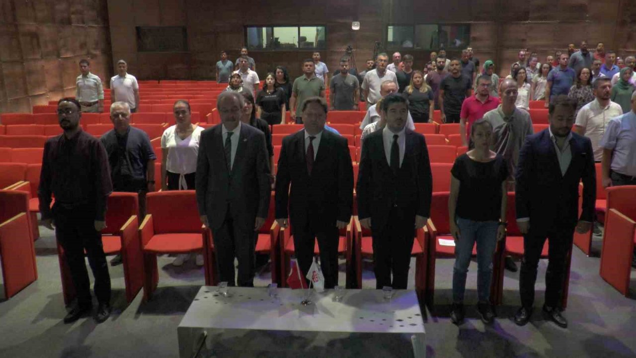 Rektör Yılmaz: “15 Temmuz artık milli birliğimizin ve demokrasimizin temel bir sembolü”