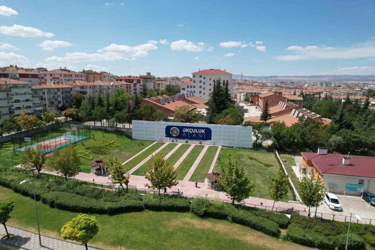 Sincan Belediyesi’nin okçuluk kursu kayıtları devam ediyor