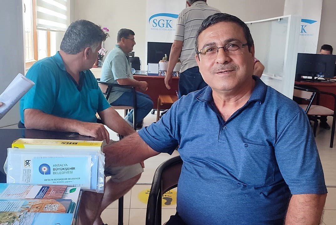 Demreli üreticilere tuzak dağıtıldı