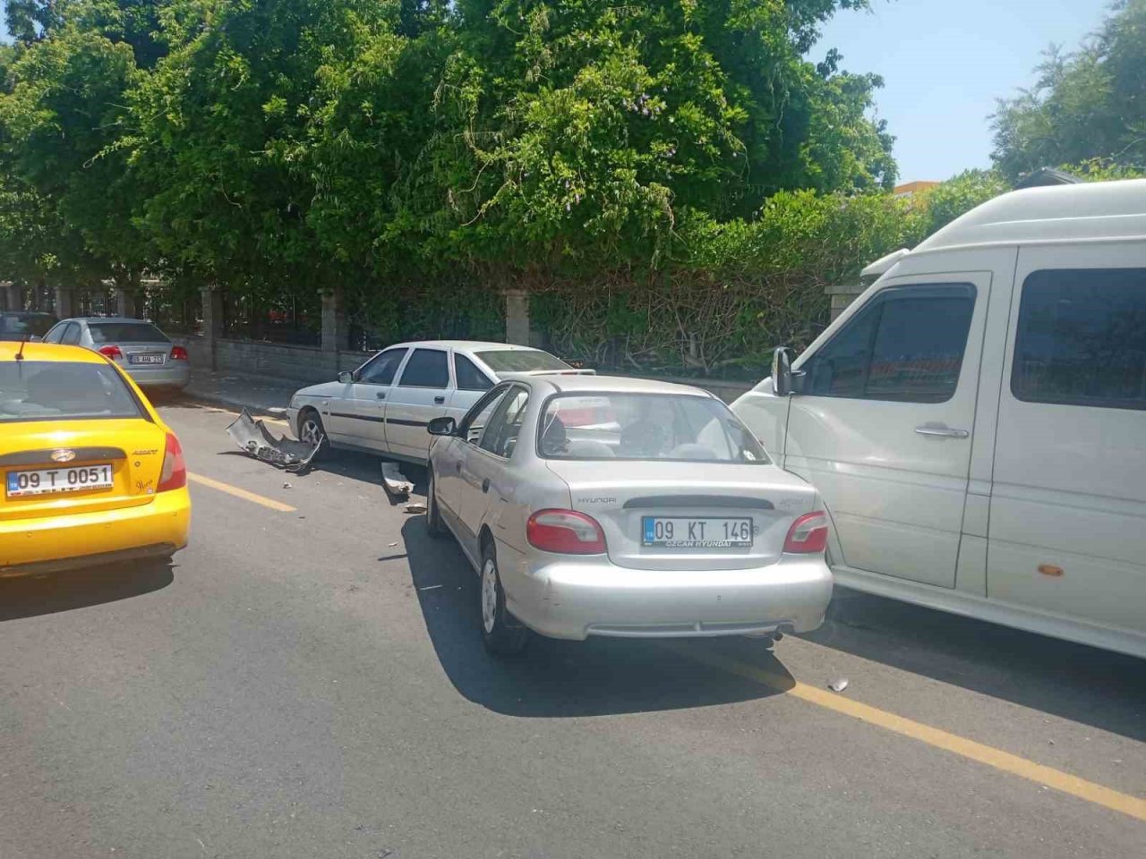 Aydın’da zincirleme trafik kazası: 3 yaralı