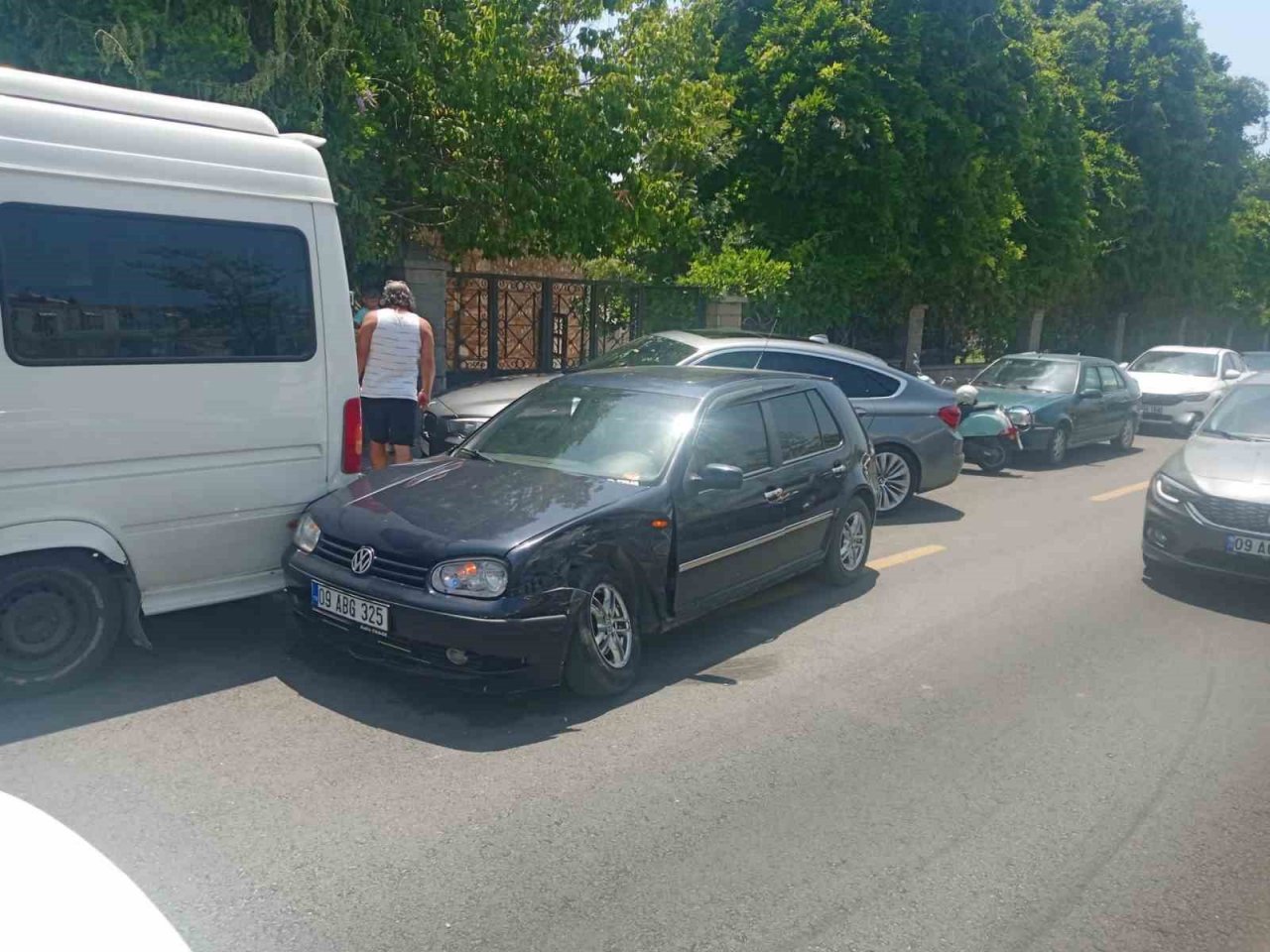 Aydın’da zincirleme trafik kazası: 3 yaralı