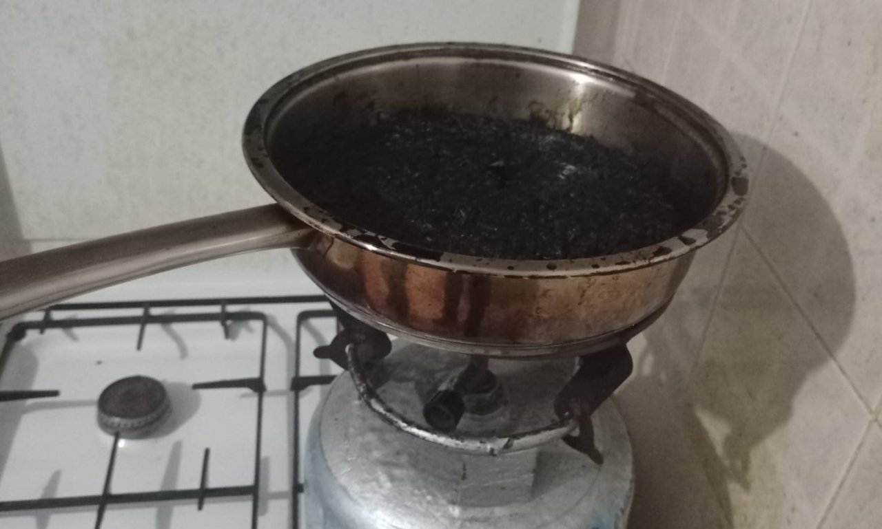 Ocakta unutulan yemek yangına neden oldu