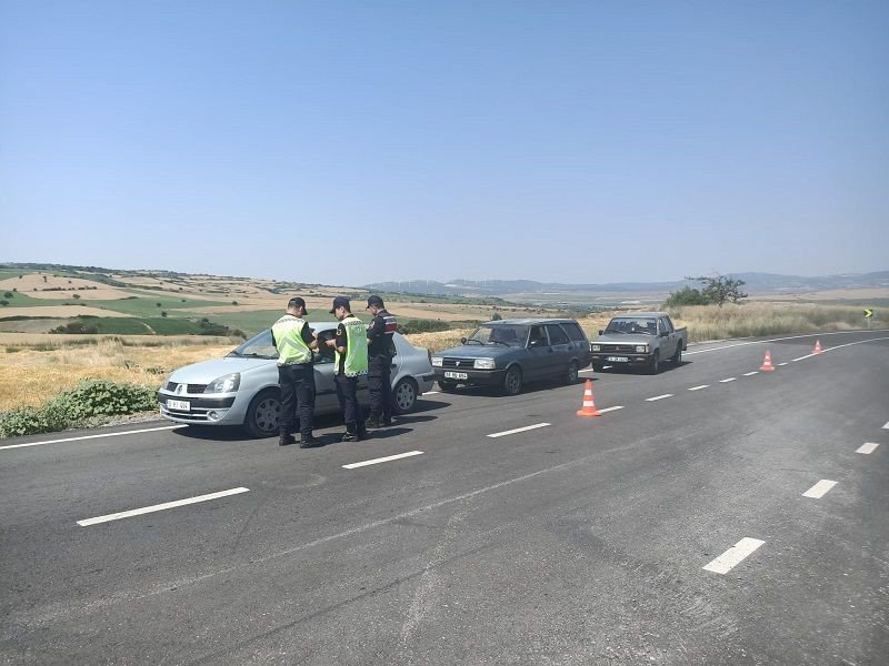 Balıkesir’de jandarmadan uyuşturucu ve organize suç operasyonu