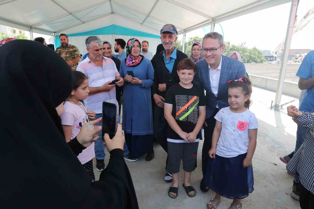 Başakşehir’de Fenertepe Spor Parkı’nın temeli atıldı