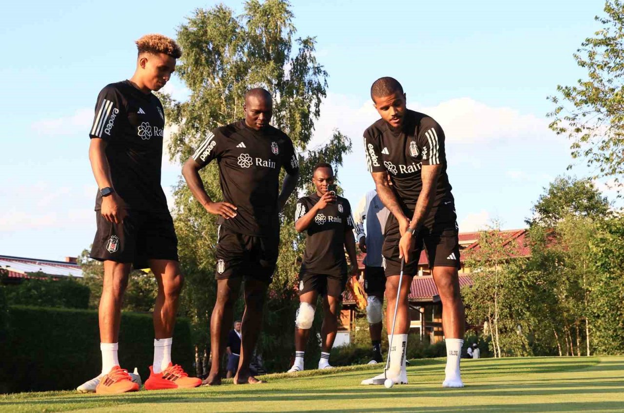 Beşiktaş, yeni sezon hazırlıklarını sürdürdü