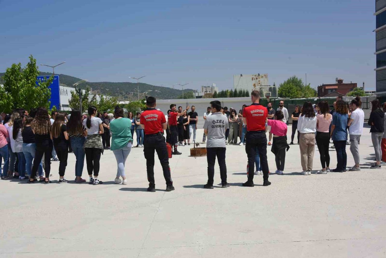 Bozüyük Belediyesi İtfaiyesi’nden yangın eğitimi