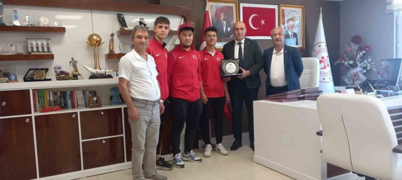 Buz Pateni Federasyonu’ndan Birdal’a ziyaret