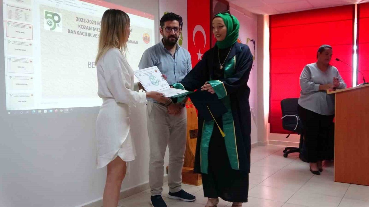 Kozan’da 136 öğrenci kep atma heyecanı yaşadı