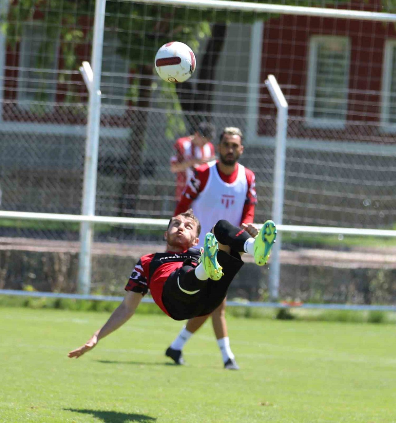 Sivasspor, Sivas kampını tamamladı