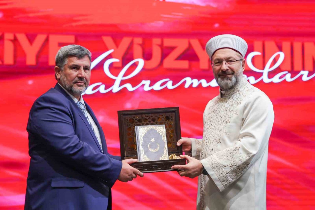 Diyanet İşleri Başkanı Erbaş: “Birlik ve beraberliğimizi zedeleyen anlayışlar asla İslami olamaz”