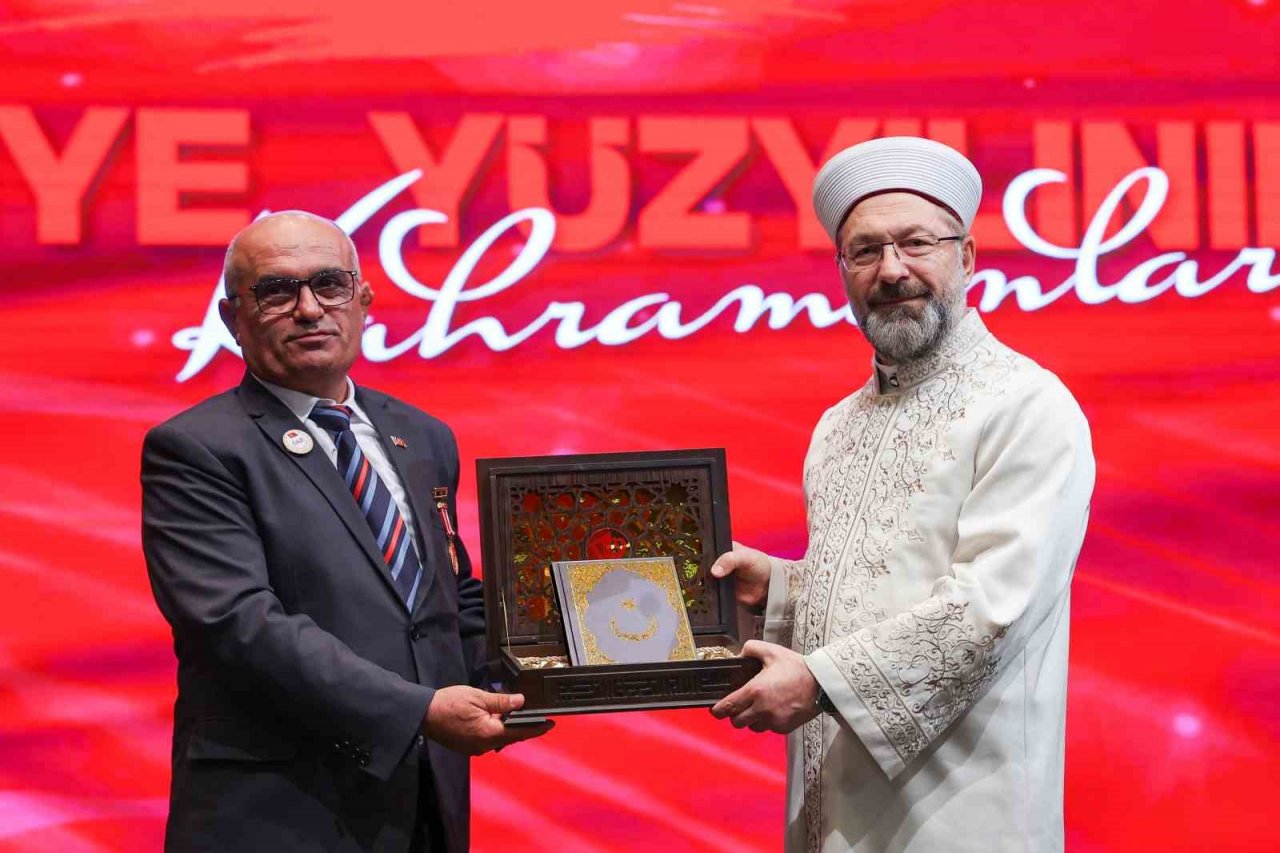 Diyanet İşleri Başkanı Erbaş: “Birlik ve beraberliğimizi zedeleyen anlayışlar asla İslami olamaz”