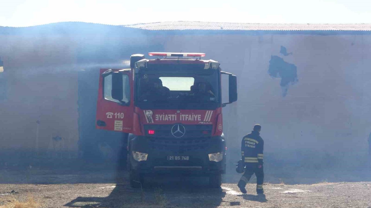 Diyarbakır’da tekstil fabrikasında yangın: Zarar 100 milyon TL