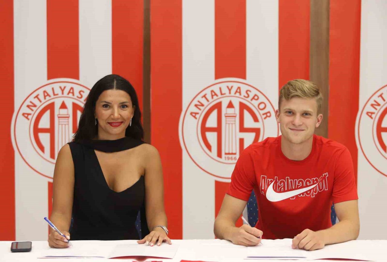 Jakub Kaluzinski Antalyaspor’da