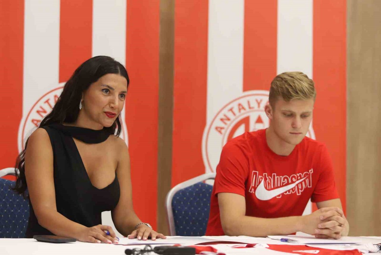Jakub Kaluzinski Antalyaspor’da
