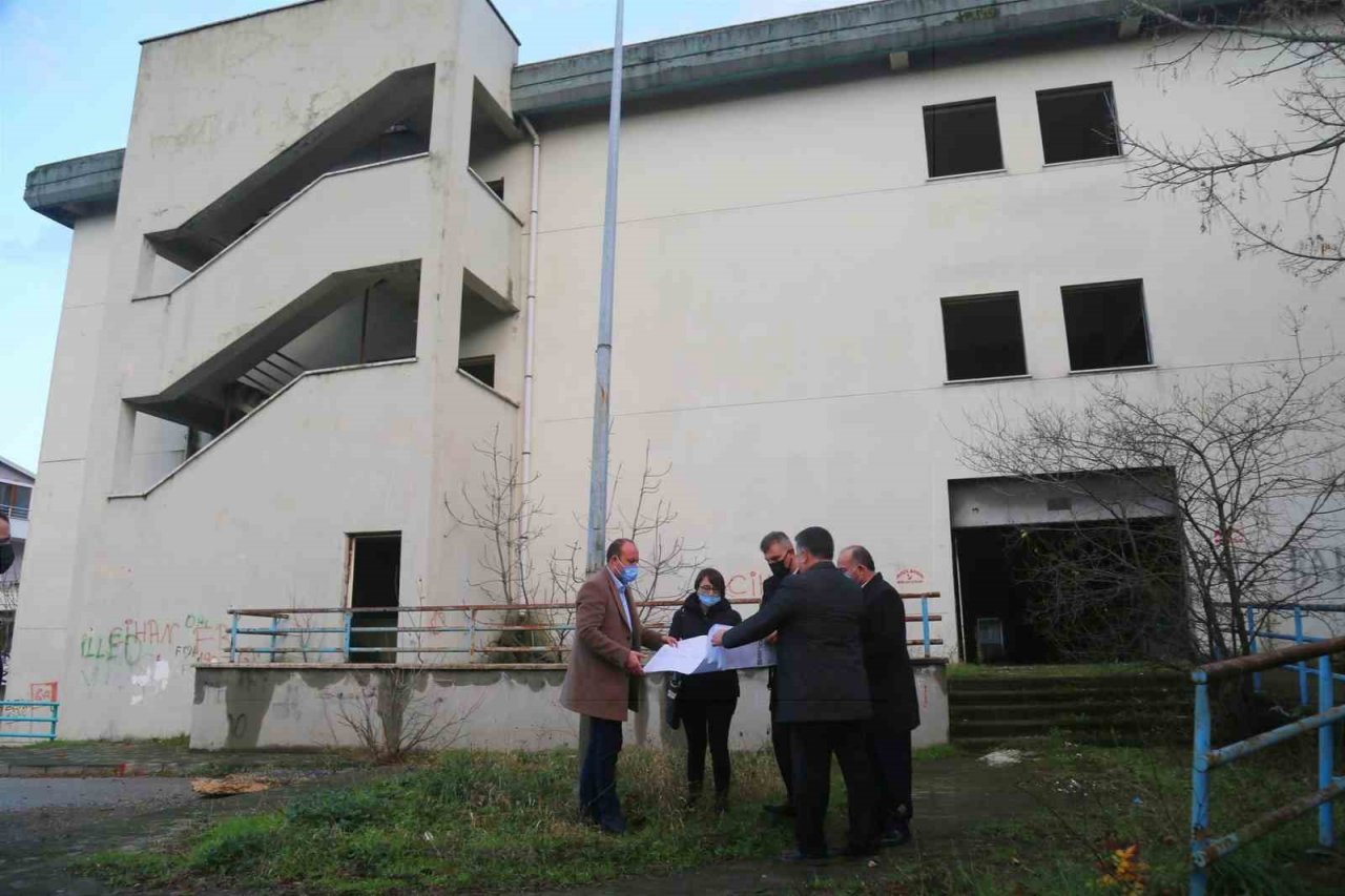 Harabe haldeki iş merkezi eğitim yuvası olacak