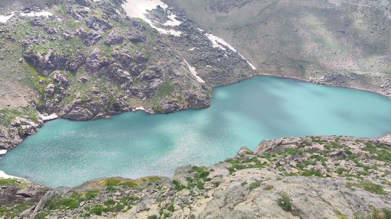 Yüksekova’nın saklı cenneti: Orşe Şelalesi