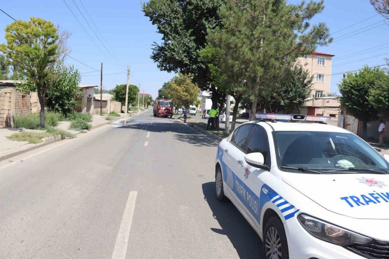 Iğdır’da korkunç kaza: Otomobilin çarptığı bisikletli genç hayatını kaybetti