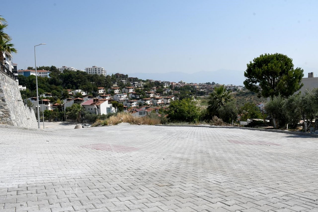 Kadınlar Denizi Mahallesi’nde 44 bin metrekarelik yol yenileniyor