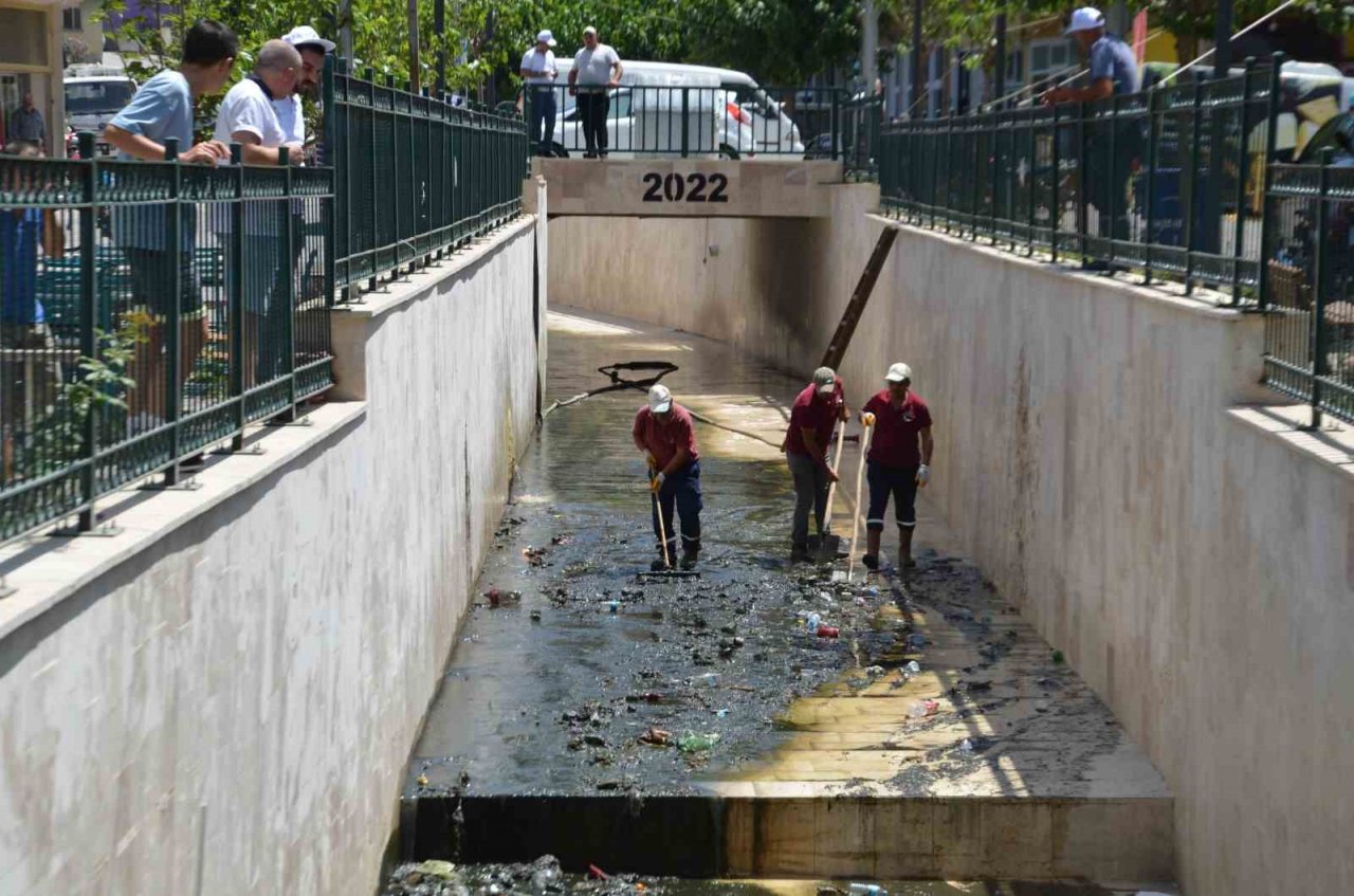 Başkan Kaplan: “Dereler çöplük değil”