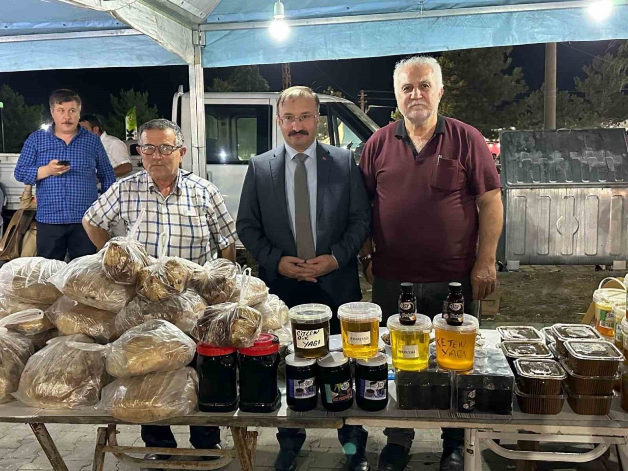 Kütahya festivalinde Emet’in yöresel ürünleri tanıtıldı