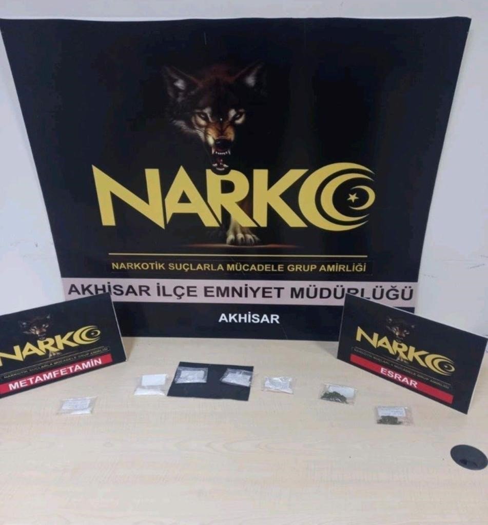 Manisa polisinden uyuşturucuya darbe