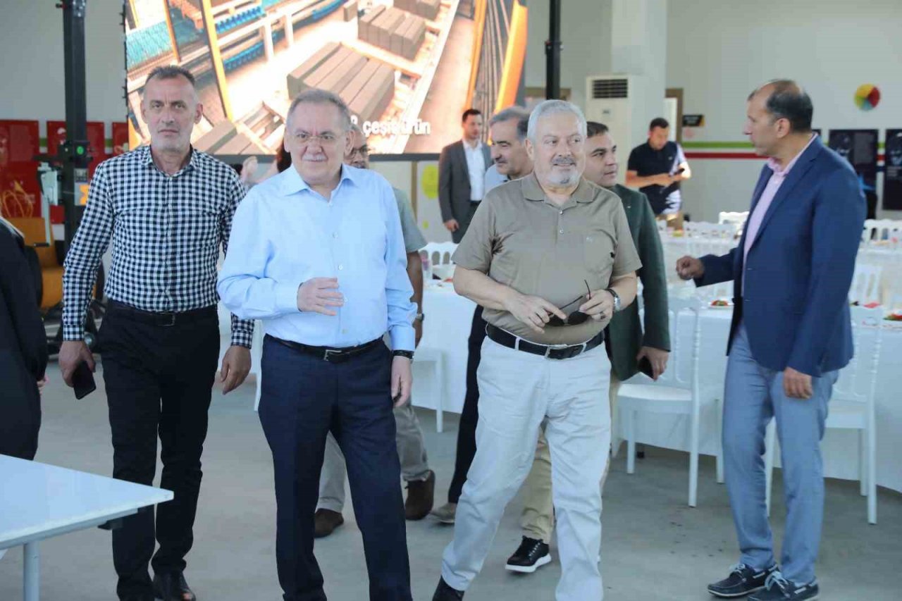 Başkan Demir’den meclis üyelerine proje gezisi: “Geleceğin Samsun’unu inşa ediyoruz”
