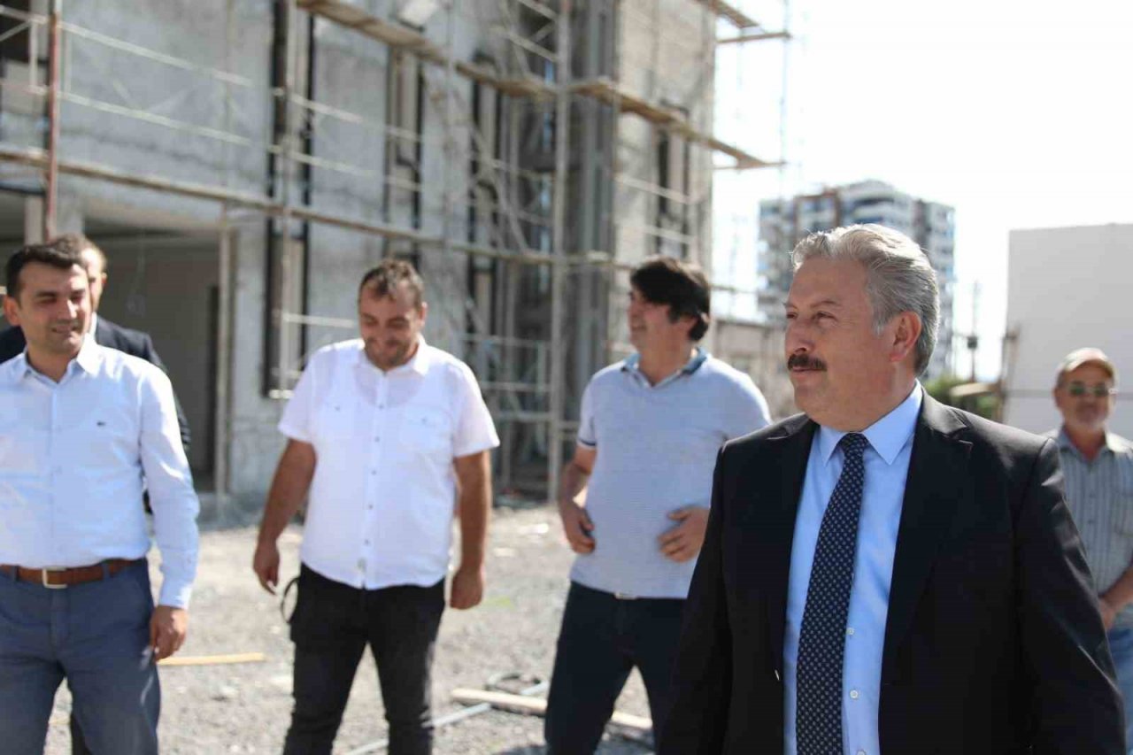 19 Mayıs Mahallesi’nde Mehmet Hisar Cami Yaz sonuna Tamamlanacak