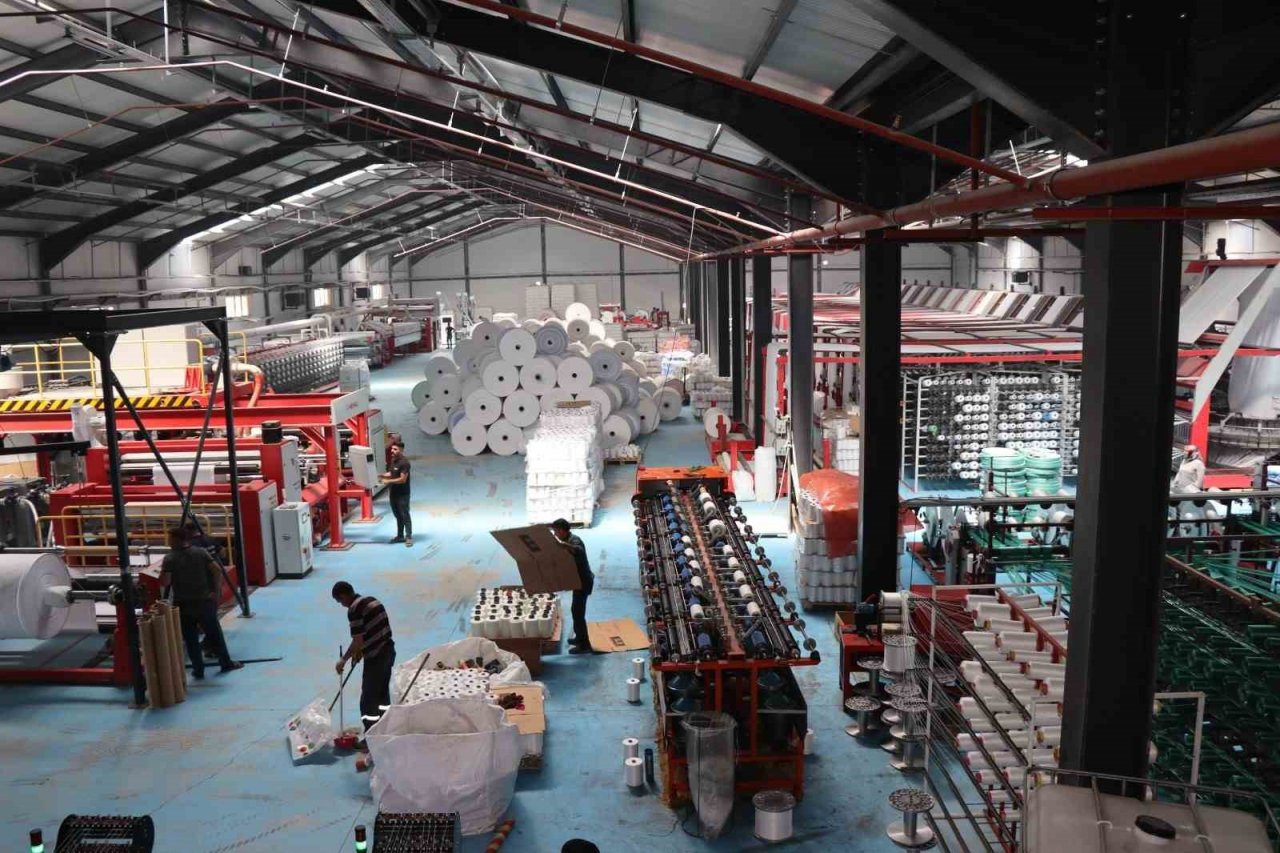 Oltu Çuval Fabrikası personel sayısını 400’e çıkardı