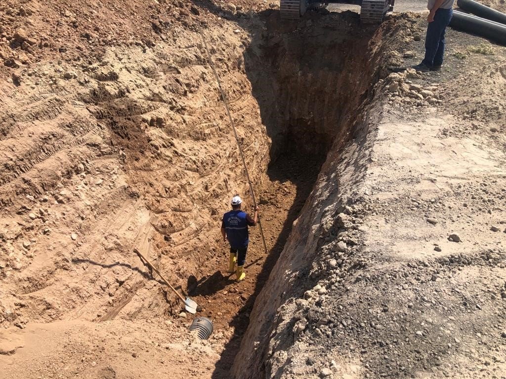 Siirt Belediyesi altyapı çalışmalarına devam ediyor