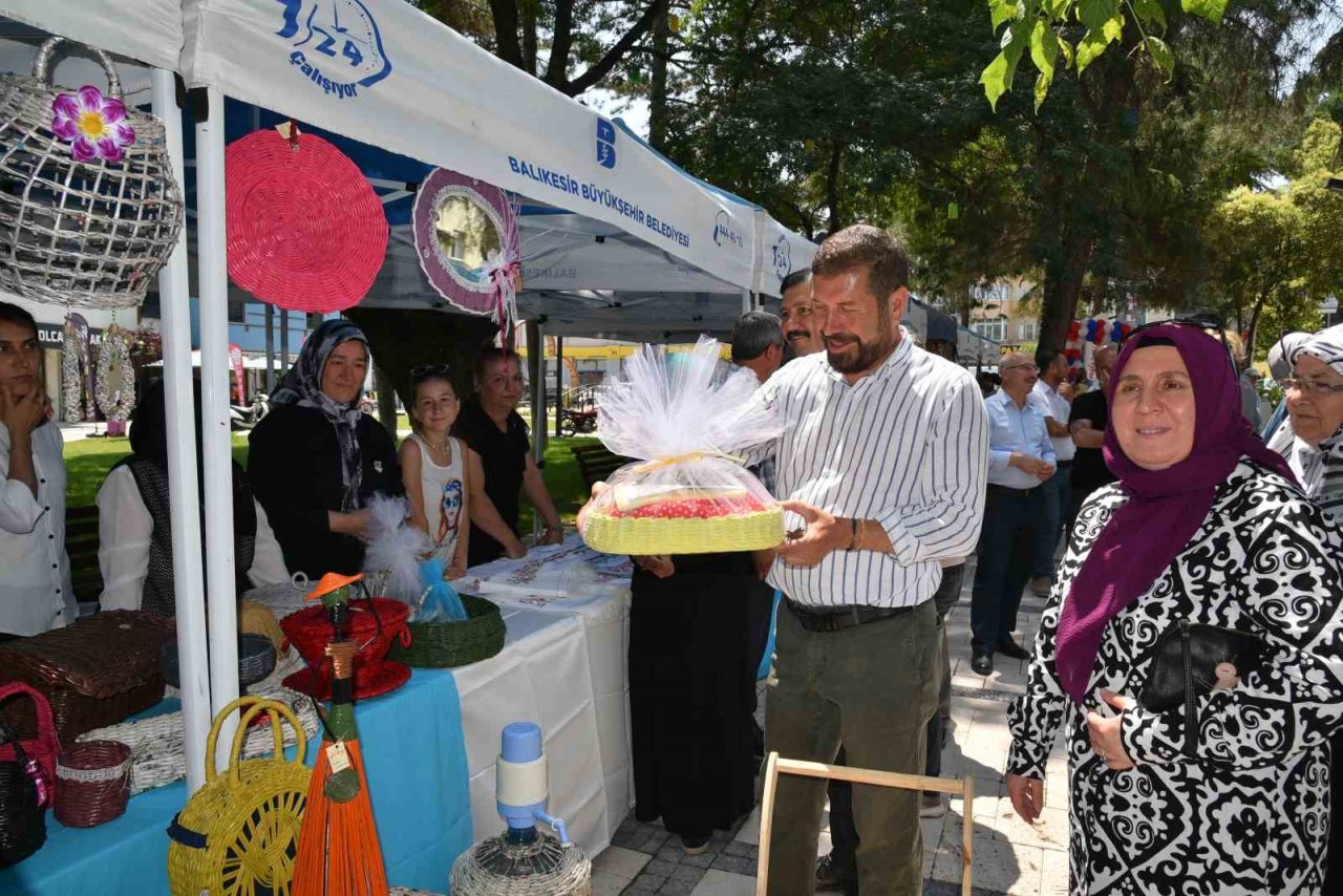 Sındırgı’da sıfır atık sergisi