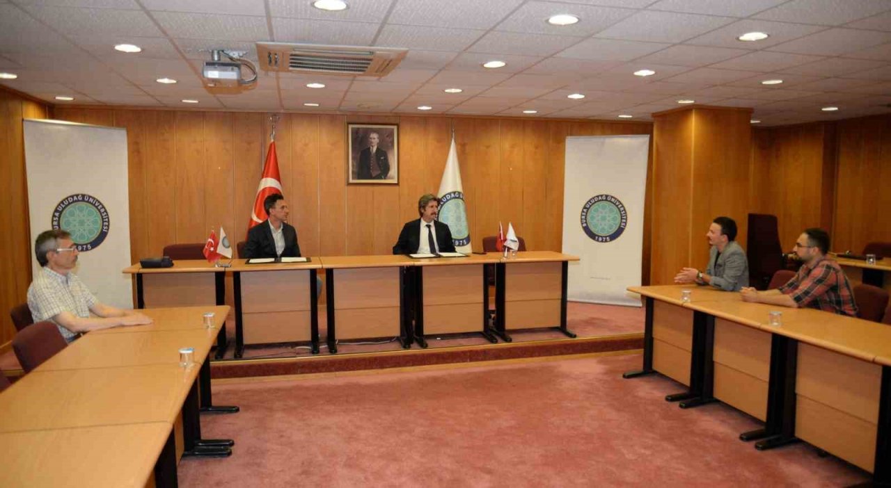 BUÜ, üniversite-sanayi işbirliğine odaklanmaya devam ediyor