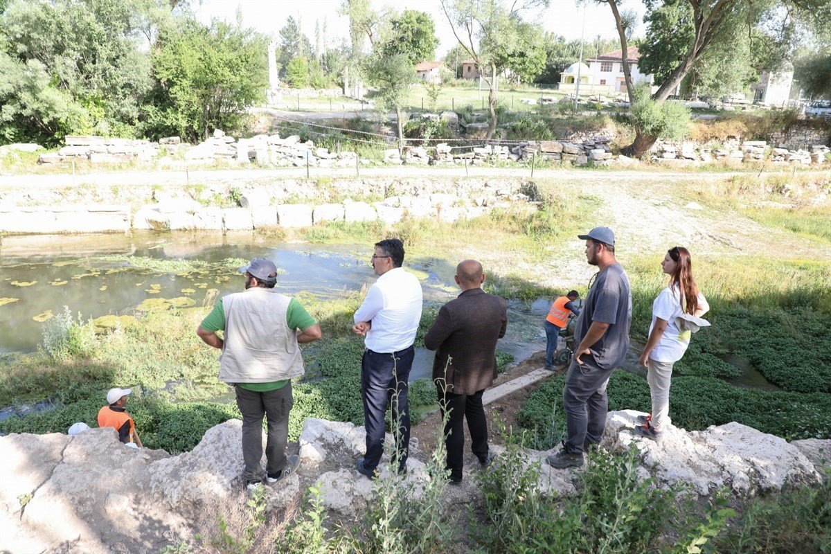 Aizanoi’deki tarihi konaklar kurtarıldı