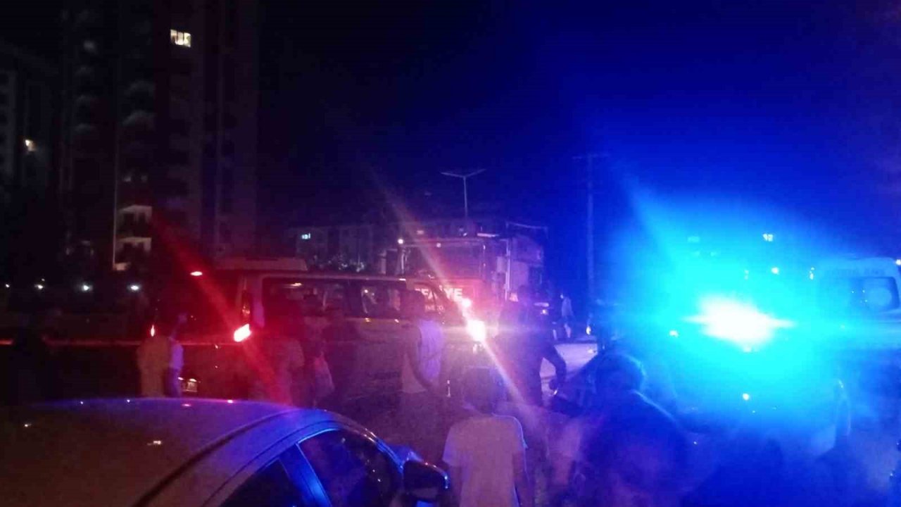 Antalya’da terfi istasyonuna giren 3 kişi hayatını kaybetti