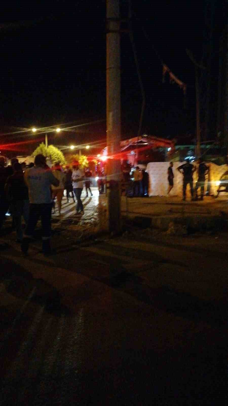 Antalya’da terfi istasyonuna giren 3 kişi hayatını kaybetti